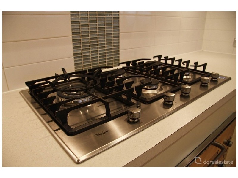 2 Zeppelin Way, Tapping WA 6065