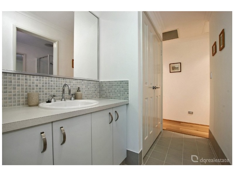 2 Zeppelin Way, Tapping WA 6065