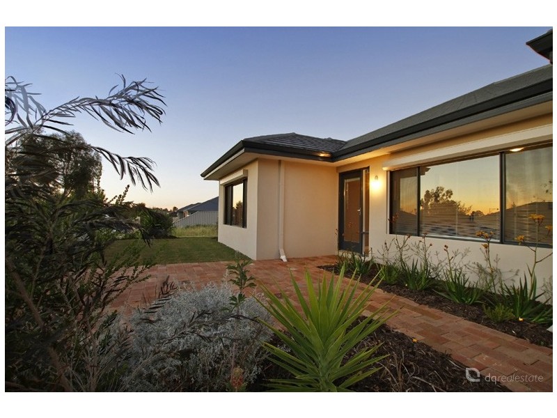14 San Teodoro Avenue, Sinagra WA 6065
