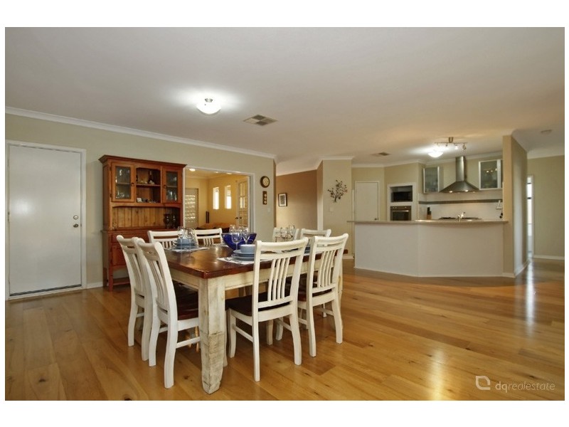 14 San Teodoro Avenue, Sinagra WA 6065