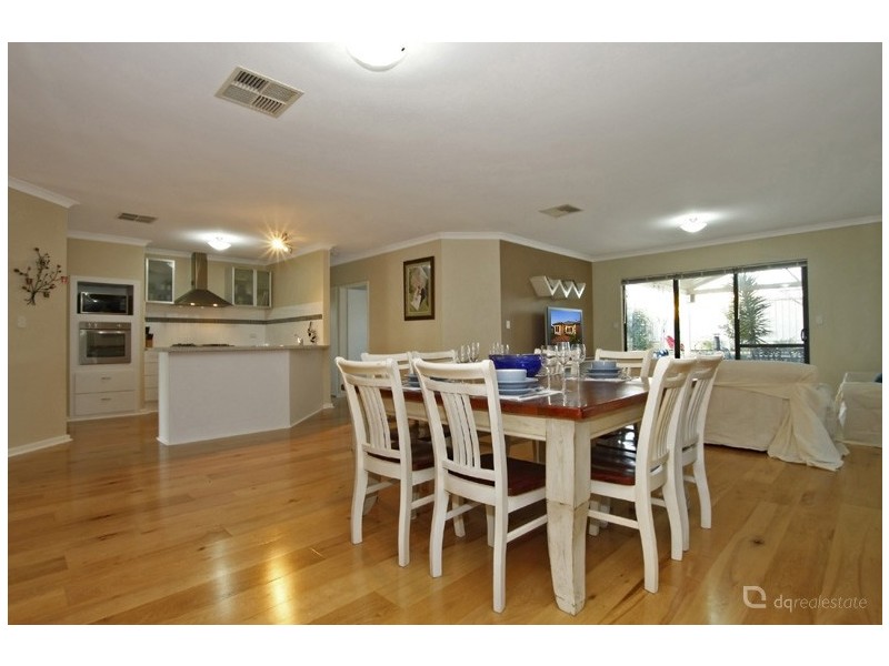 14 San Teodoro Avenue, Sinagra WA 6065