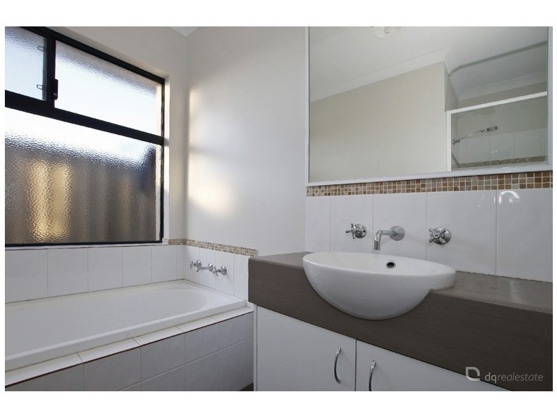 14 San Teodoro Avenue, Sinagra WA 6065