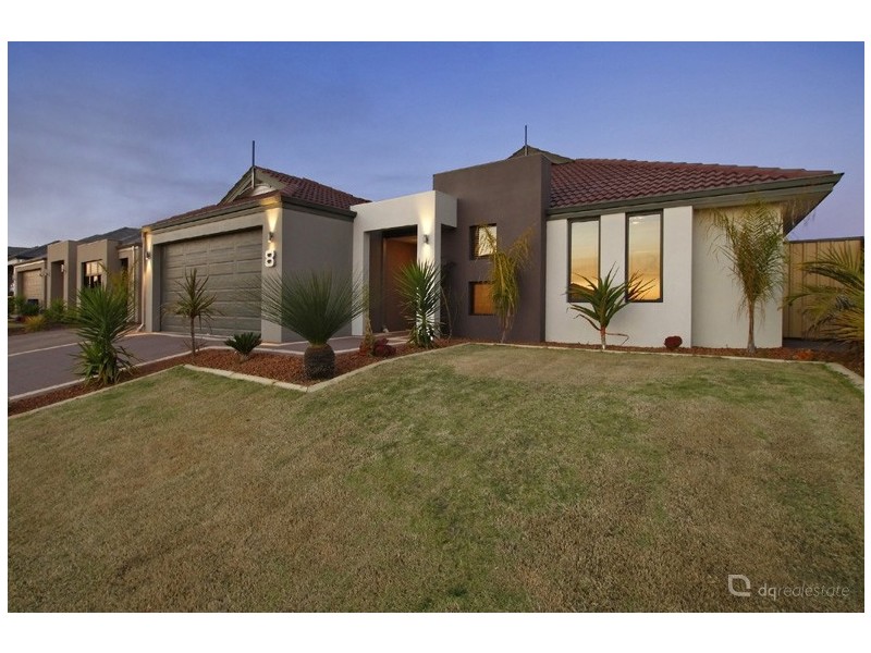 8 Hirundo Bend, Tapping WA 6065