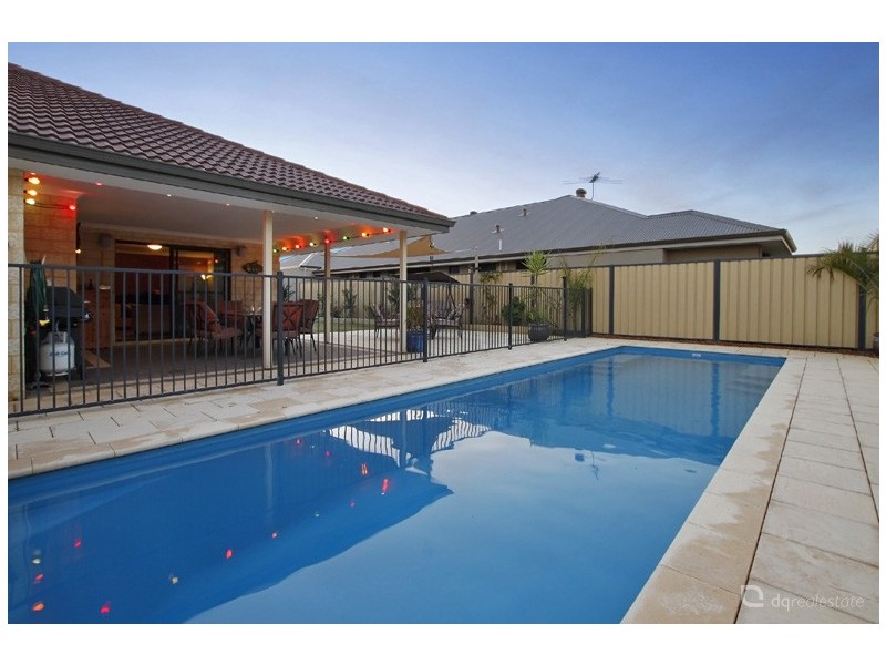 8 Hirundo Bend, Tapping WA 6065