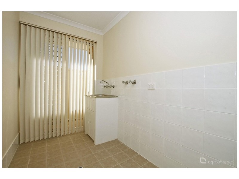 B/33 Wicklow Circle, Darch WA 6065