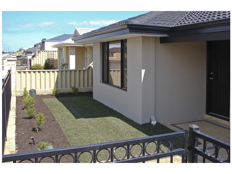 123 Landbeach Blvd, Butler WA 6036