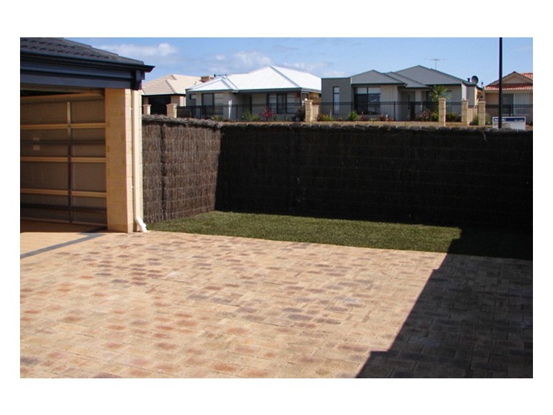 123 Landbeach Blvd, Butler WA 6036