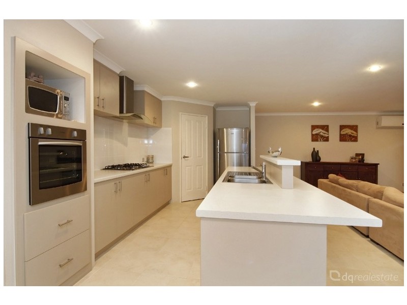 12 Dowitcher Turn, Tapping WA 6065