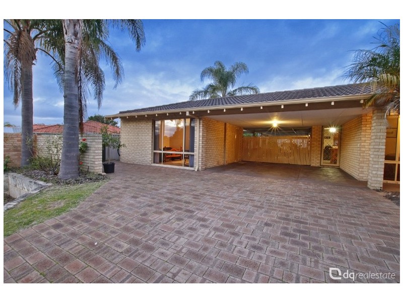 39 Chichester Drive, Woodvale WA 6026