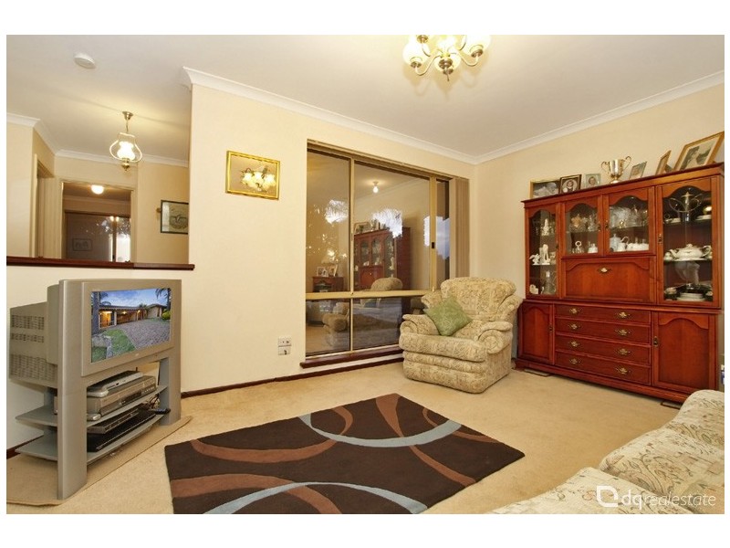 39 Chichester Drive, Woodvale WA 6026