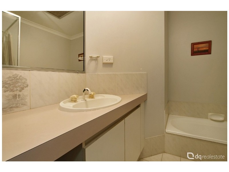 39 Chichester Drive, Woodvale WA 6026