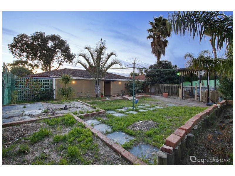 6 Nolyang Crescent, Wanneroo WA 6065