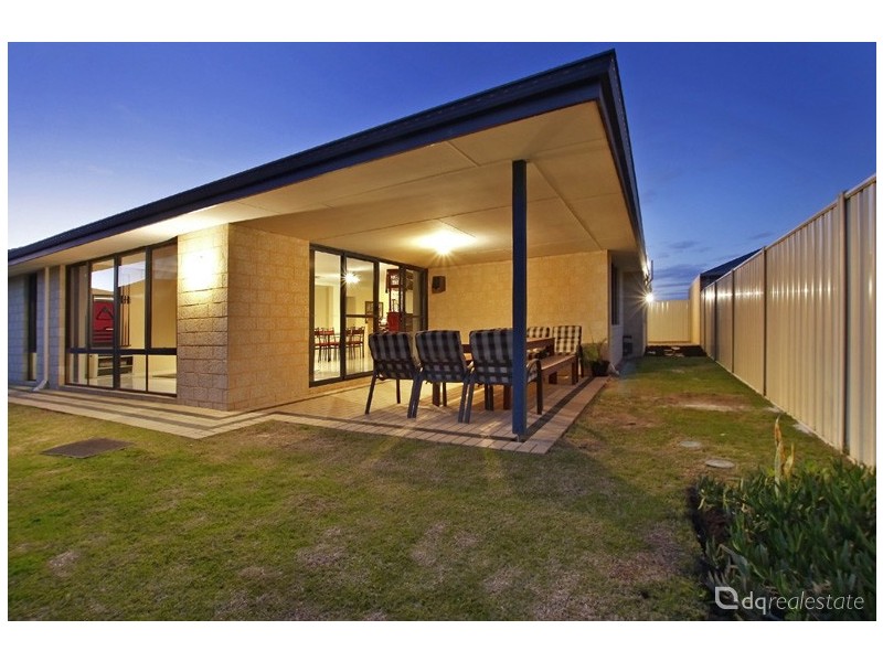 7 Galileo Avenue, Tapping WA 6065