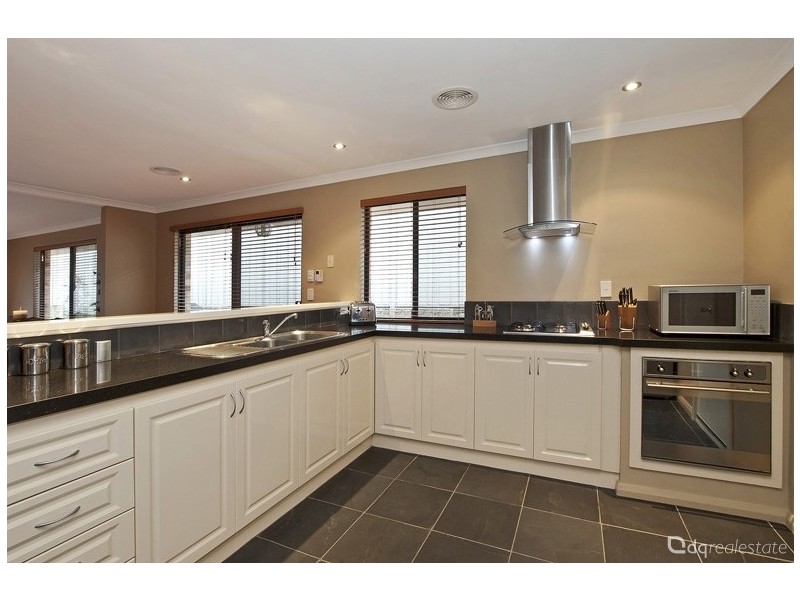 48 Castledene Way, Tapping WA 6065