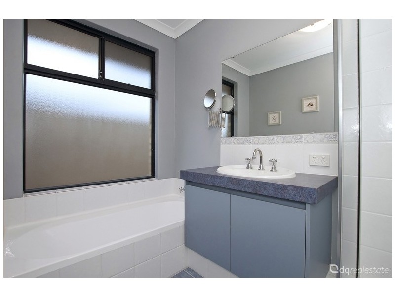 48 Castledene Way, Tapping WA 6065