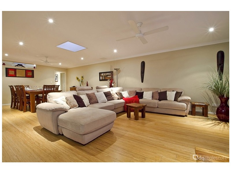 4 Lyssos Way, Tapping WA 6065