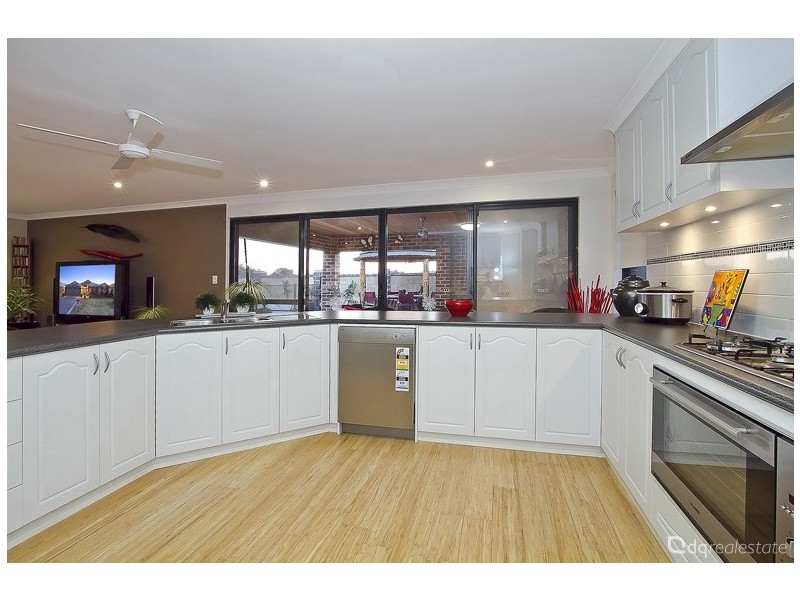 4 Lyssos Way, Tapping WA 6065