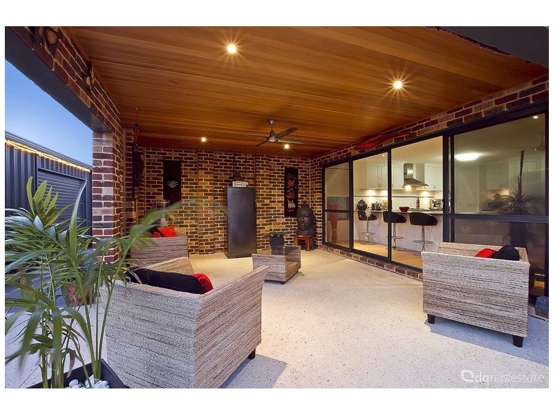 4 Lyssos Way, Tapping WA 6065