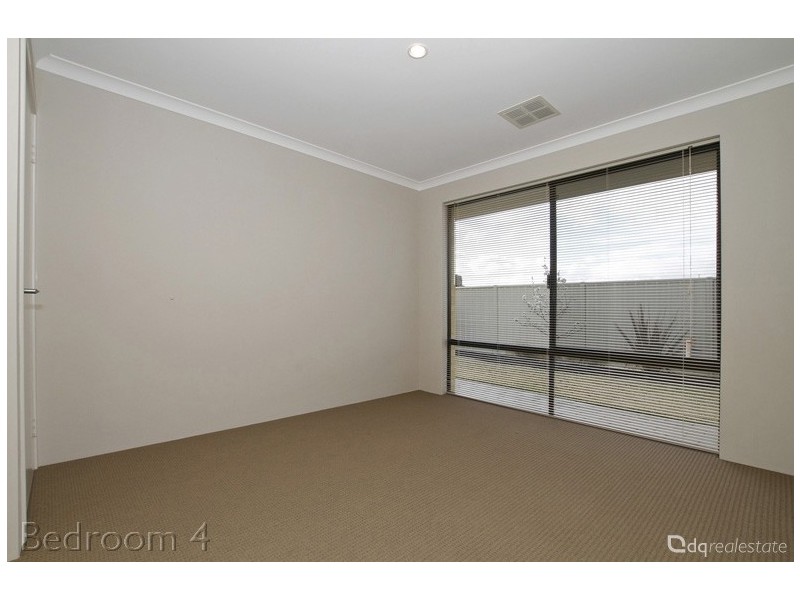 5 Einstein Way, Tapping WA 6065