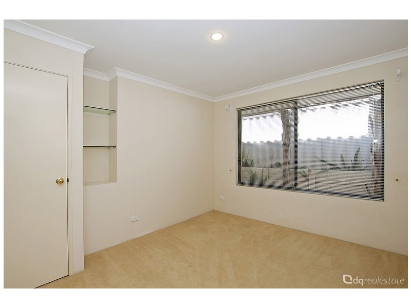 14 Carwoola Circle, Carramar WA 6031