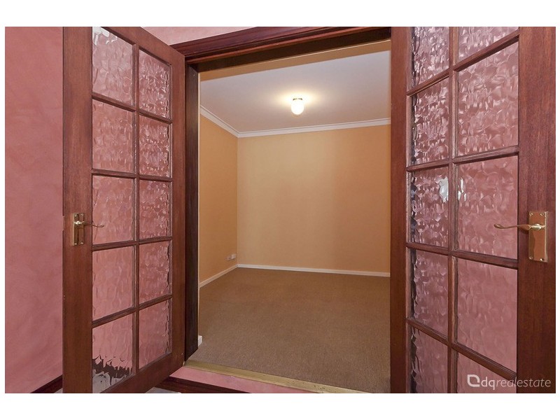 9 Edgeware Place, Kingsley WA 6026