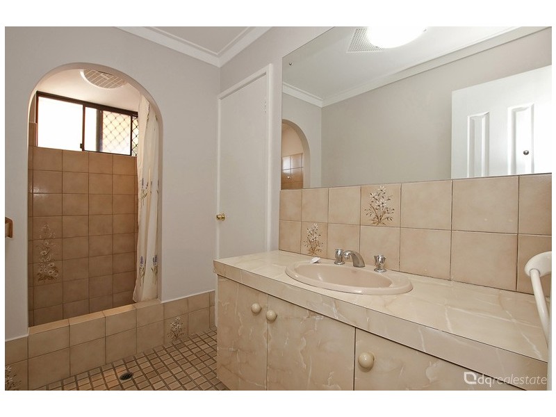 9 Edgeware Place, Kingsley WA 6026