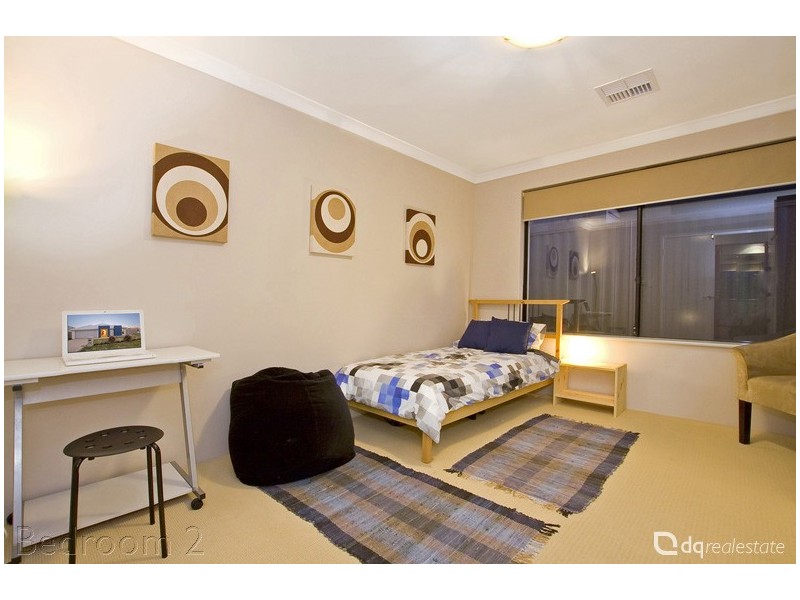 2 Dublin Road, Darch WA 6065