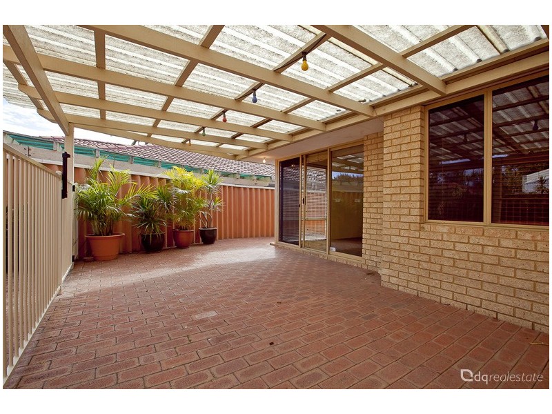 5A Plumdale Way, Woodvale WA 6026