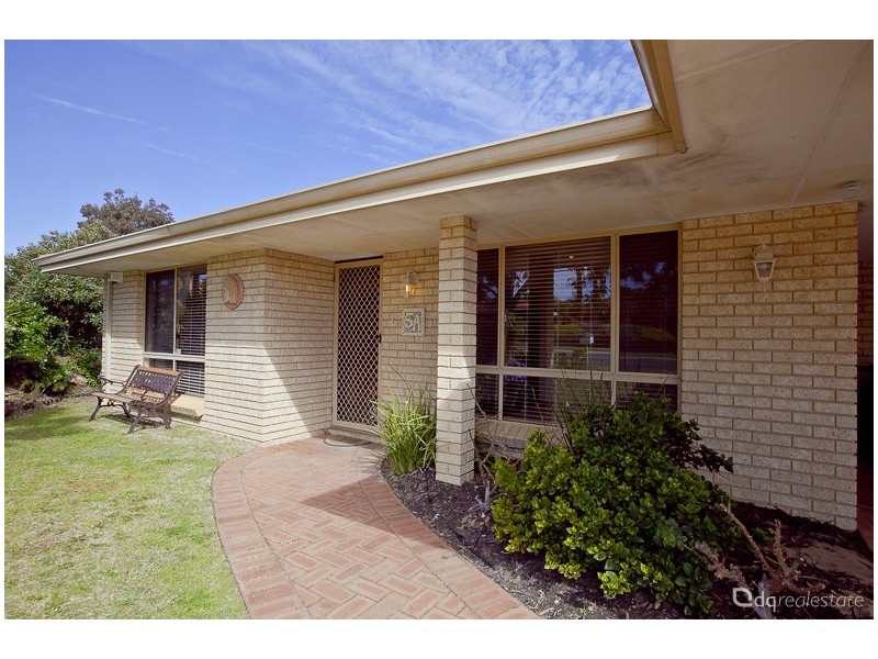 5A Plumdale Way, Woodvale WA 6026