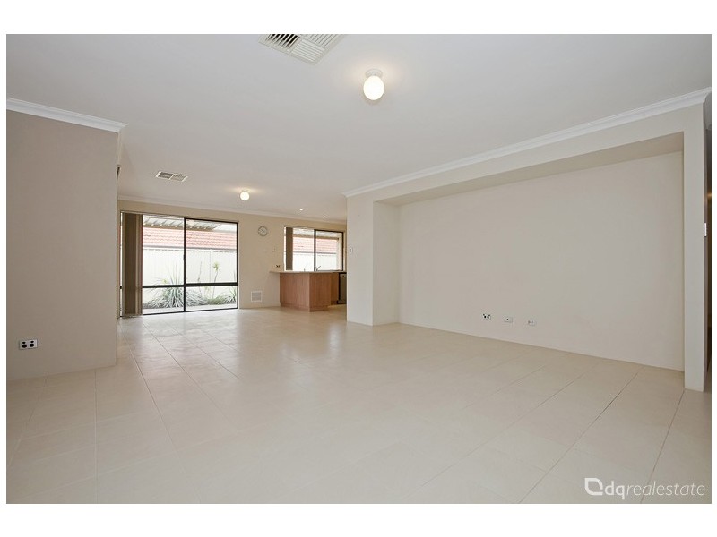 10 Galileo Avenue, Tapping WA 6065
