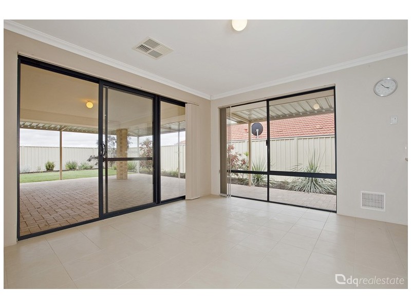 10 Galileo Avenue, Tapping WA 6065
