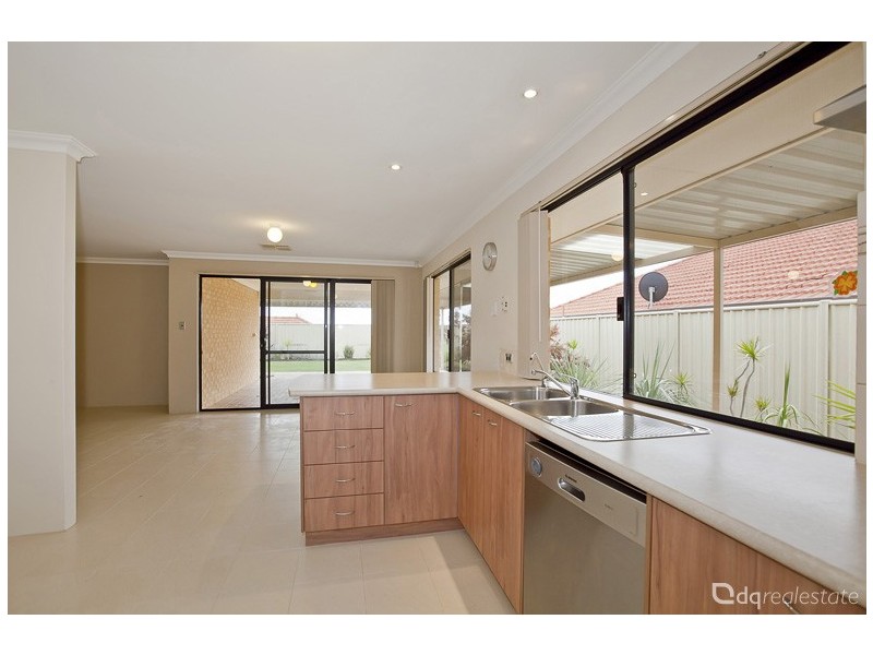 10 Galileo Avenue, Tapping WA 6065
