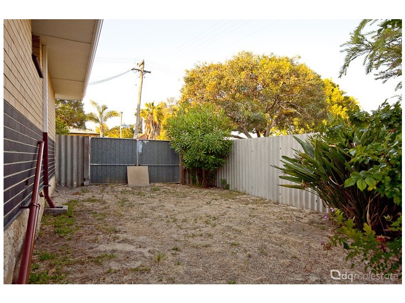 A/6 Dallington Cr, Balga WA 6061