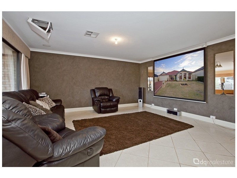 19 Penrose Vista, Tapping WA 6065