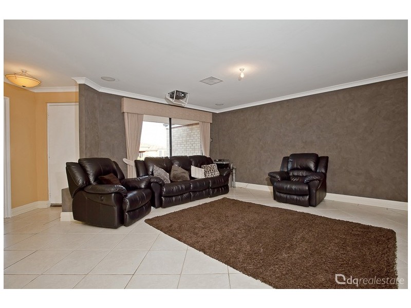 19 Penrose Vista, Tapping WA 6065