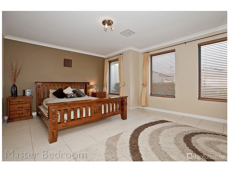 19 Penrose Vista, Tapping WA 6065