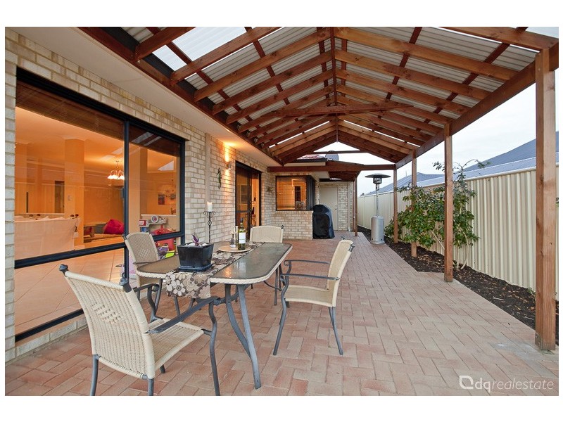 19 Penrose Vista, Tapping WA 6065