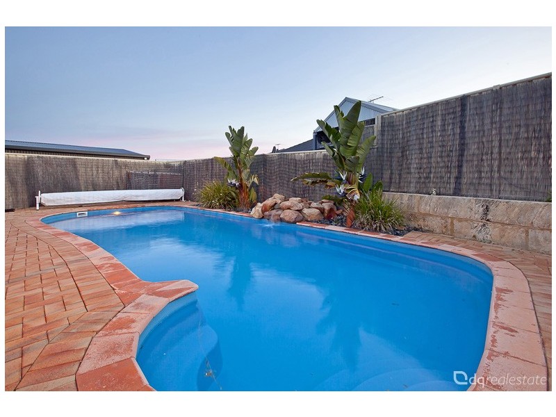 19 Penrose Vista, Tapping WA 6065