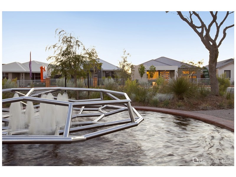 43 Botanic Avenue, Banksia Grove WA 6031