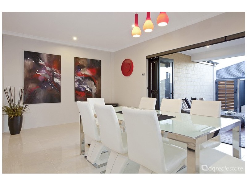 43 Botanic Avenue, Banksia Grove WA 6031