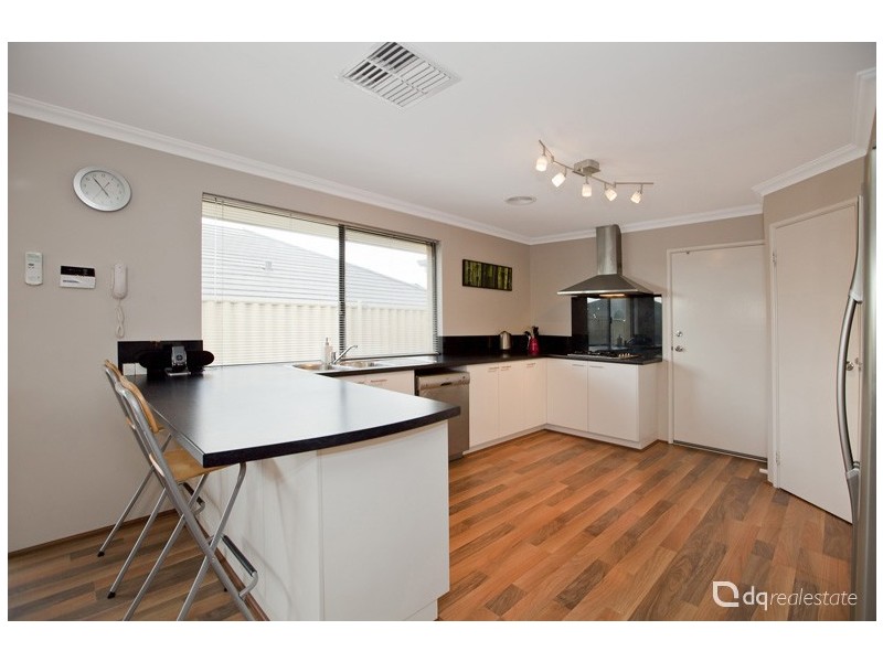 1 Sisley Approach, Tapping WA 6065