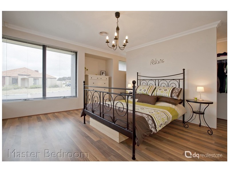 1 Sisley Approach, Tapping WA 6065