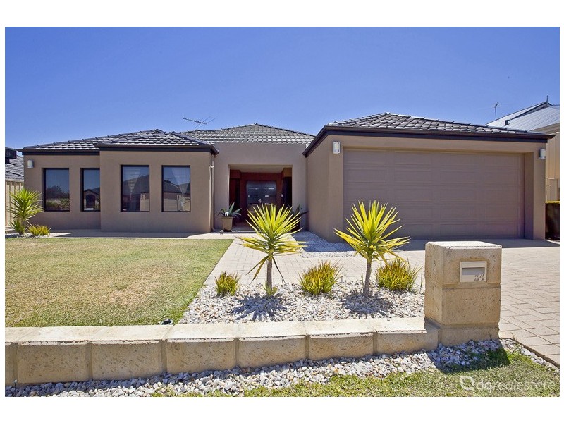 34 Bingarra Crescent, Tapping WA 6065
