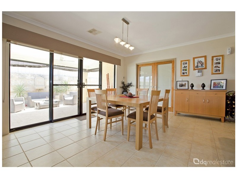 34 Bingarra Crescent, Tapping WA 6065