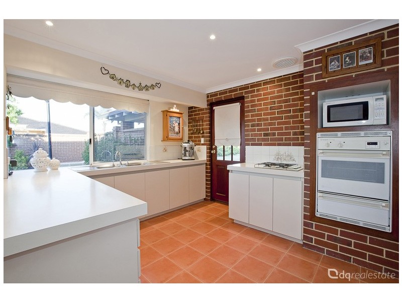 126 Chichester Drive, Woodvale WA 6026