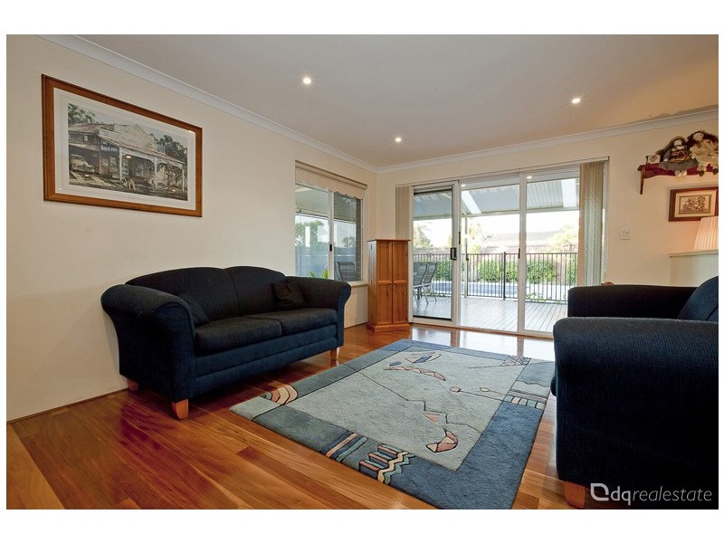 126 Chichester Drive, Woodvale WA 6026