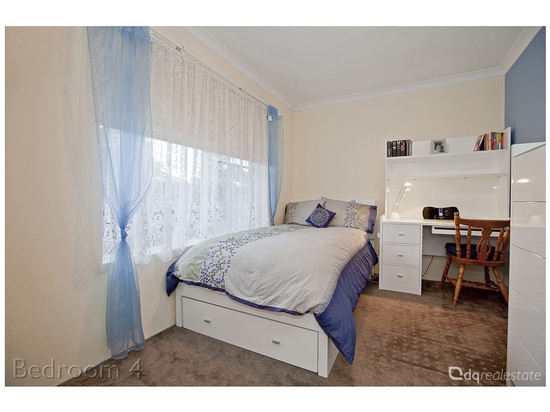 126 Chichester Drive, Woodvale WA 6026