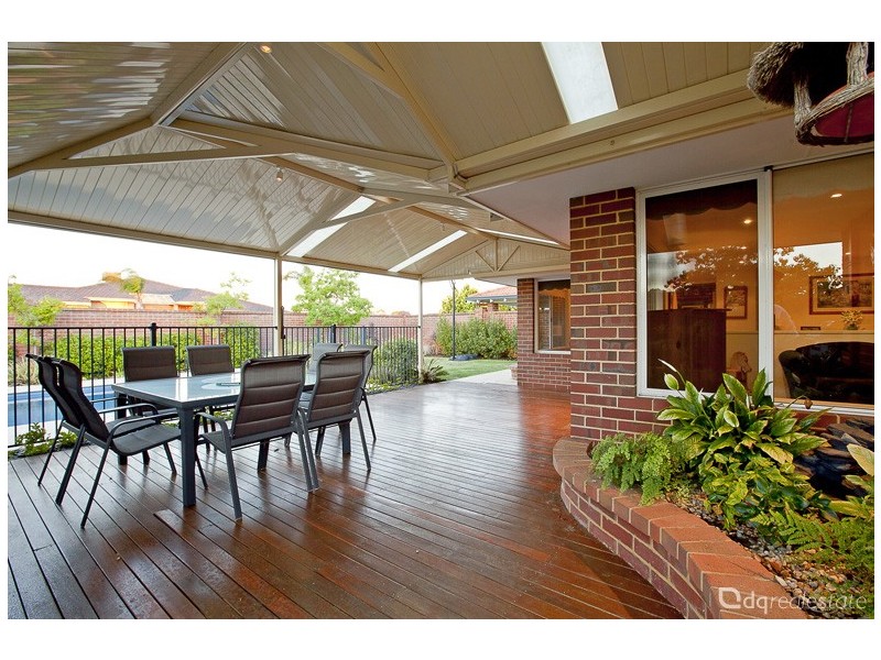 126 Chichester Drive, Woodvale WA 6026