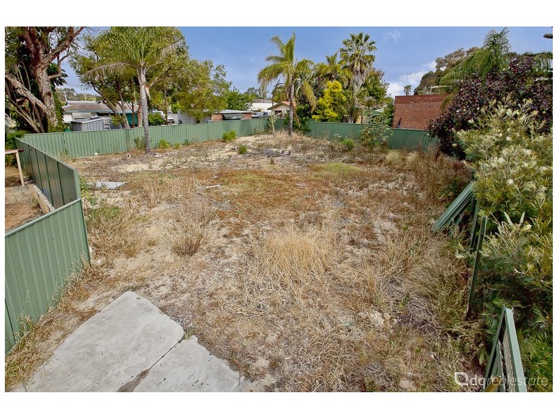 8 Wykes Court, Wanneroo WA 6065