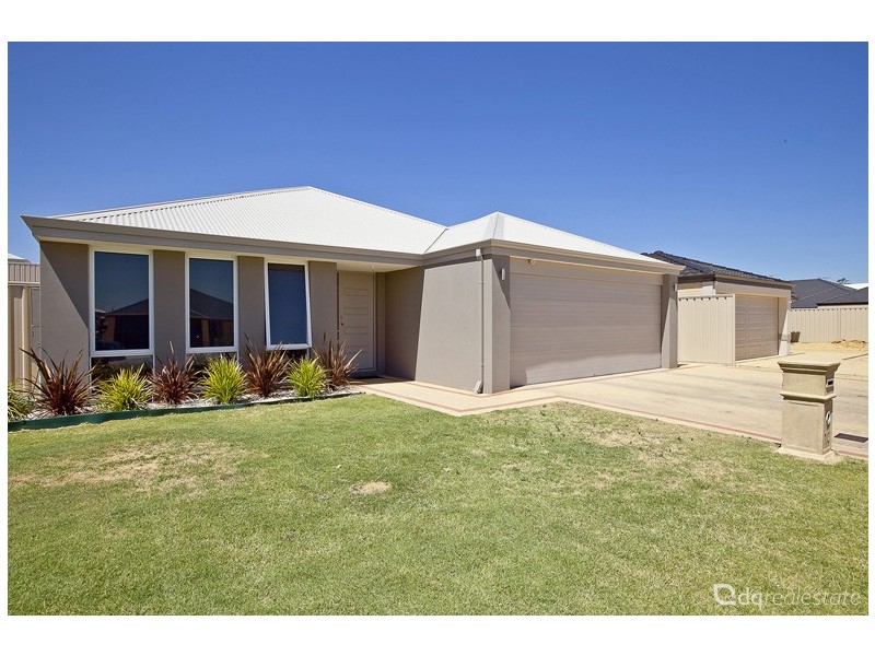 10 Arniston Way, Darch WA 6065